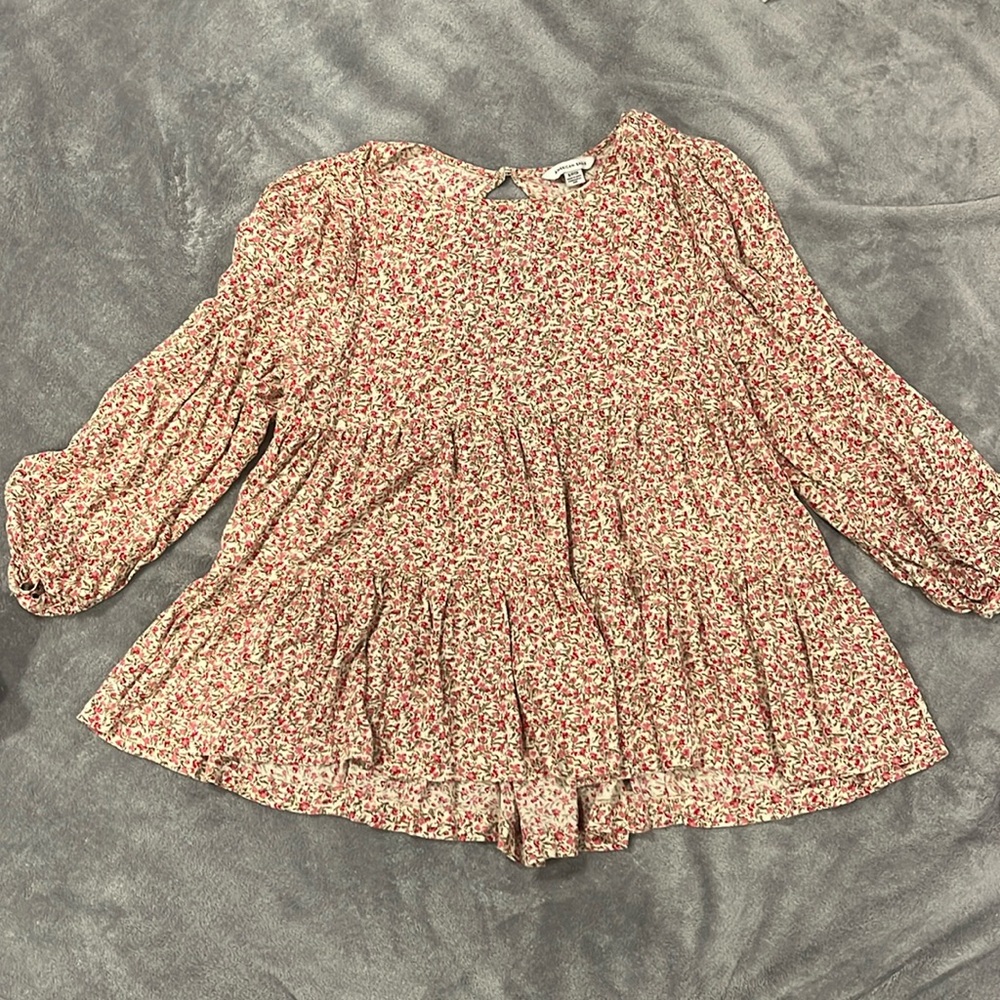 American Eagle Pink Red Floral Blouse Open Back Puffy Long Sleeve